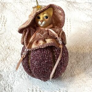 Wayne Kleski Katherines Collection Victorian Cat Ball Ornament RARE VTG Kitty